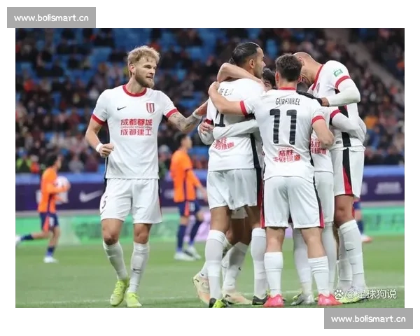 新赛季中超豪强对决引爆球迷热情与冠军悬念升级再掀城市德比高潮 - 副本